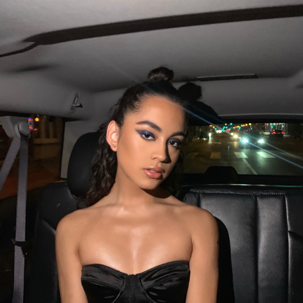 Meet your Posher, Fabian